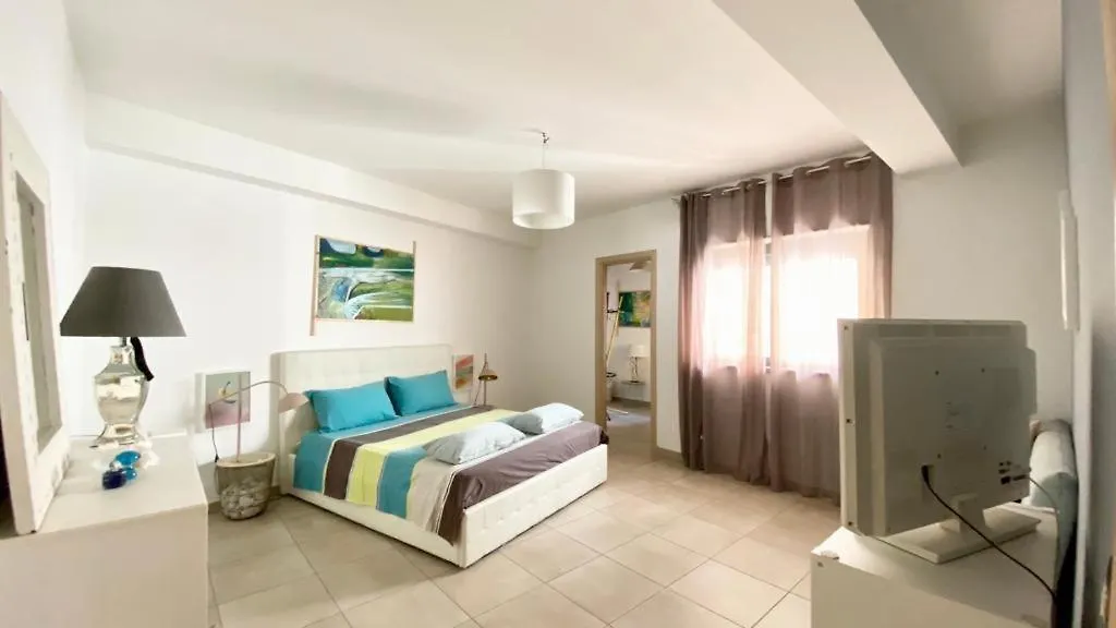 G & F Apartment Catania Italia